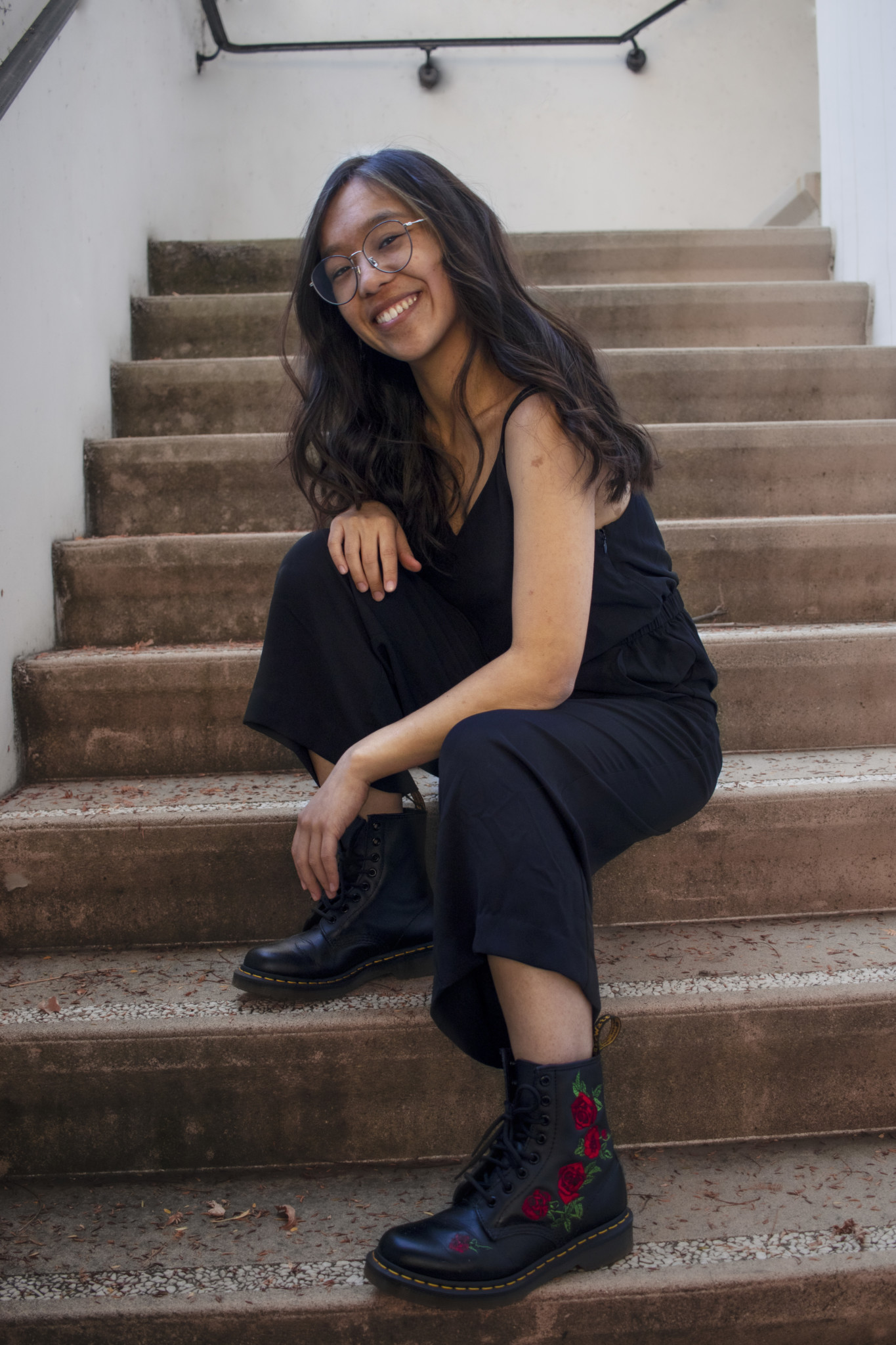 Image on Stephanie Du 21' Sitting on stairs